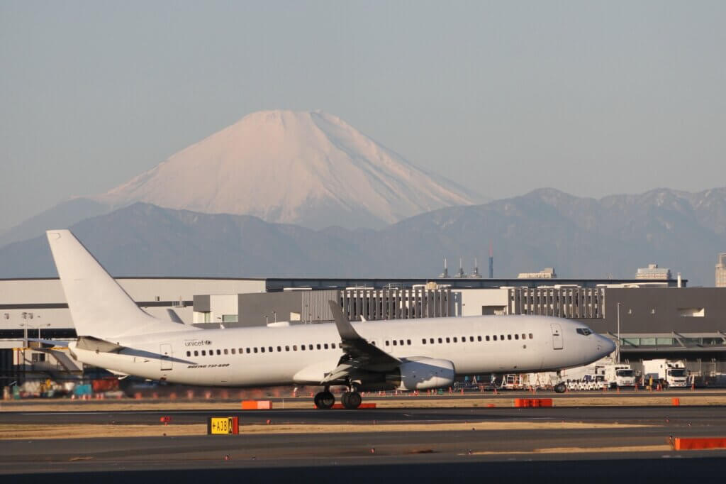富士山静岡空港 ローカルトラベル・パートナーズ